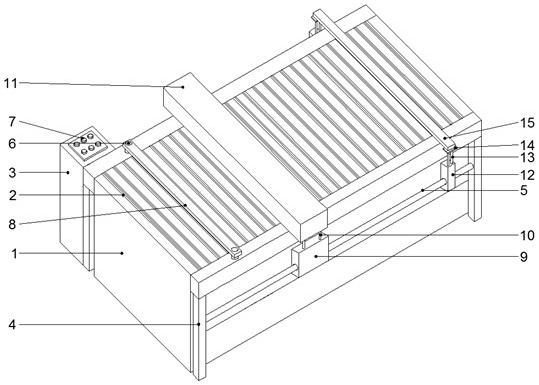 一種傳動(dòng)式自動(dòng)裁布機(jī)